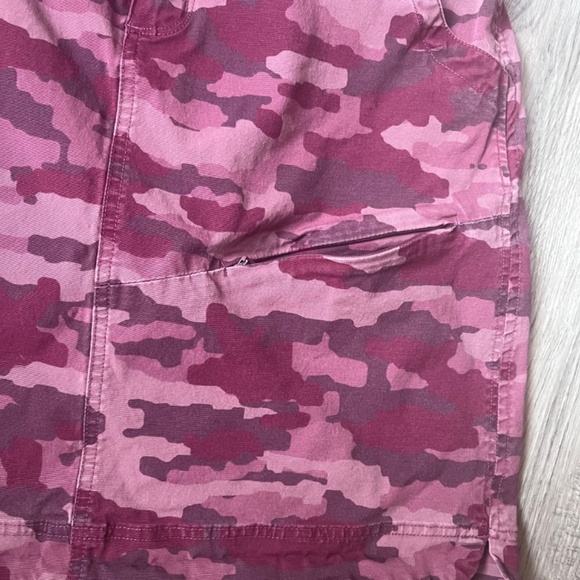 Duluth Trading Rootstock Gardening Skort Skirt Women's 8 Camo Canvas Pocket - Picture 2 of 7